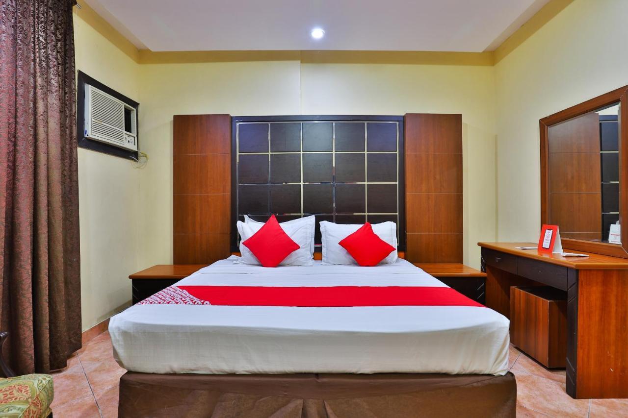 โอโย 396 อาลัม อัลซาลา อัลโคบราทาวเวอร์ Hotel เจดดาห์ ภายนอก รูปภาพ