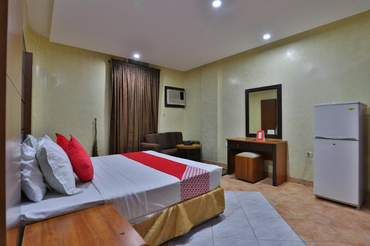 โอโย 396 อาลัม อัลซาลา อัลโคบราทาวเวอร์ Hotel เจดดาห์ ภายนอก รูปภาพ