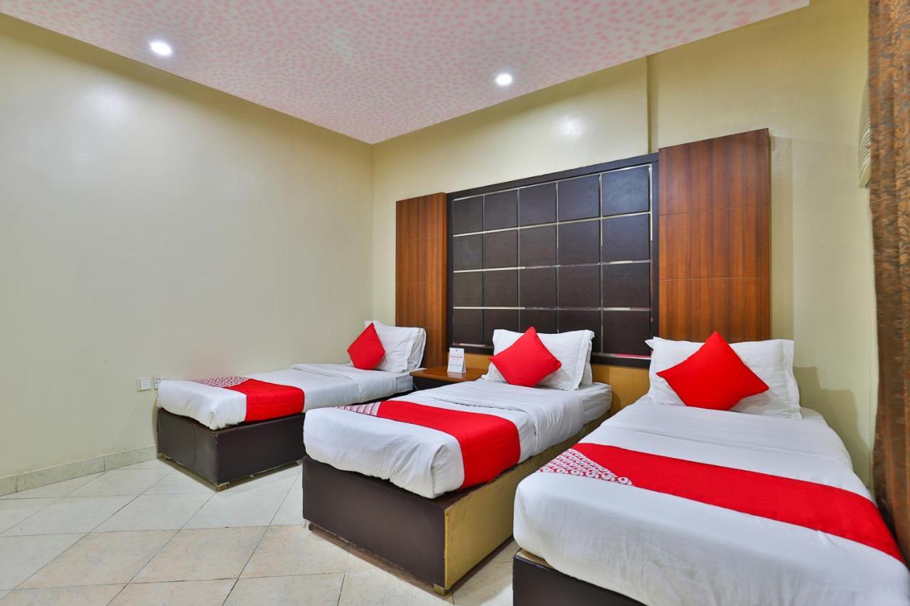 โอโย 396 อาลัม อัลซาลา อัลโคบราทาวเวอร์ Hotel เจดดาห์ ภายนอก รูปภาพ