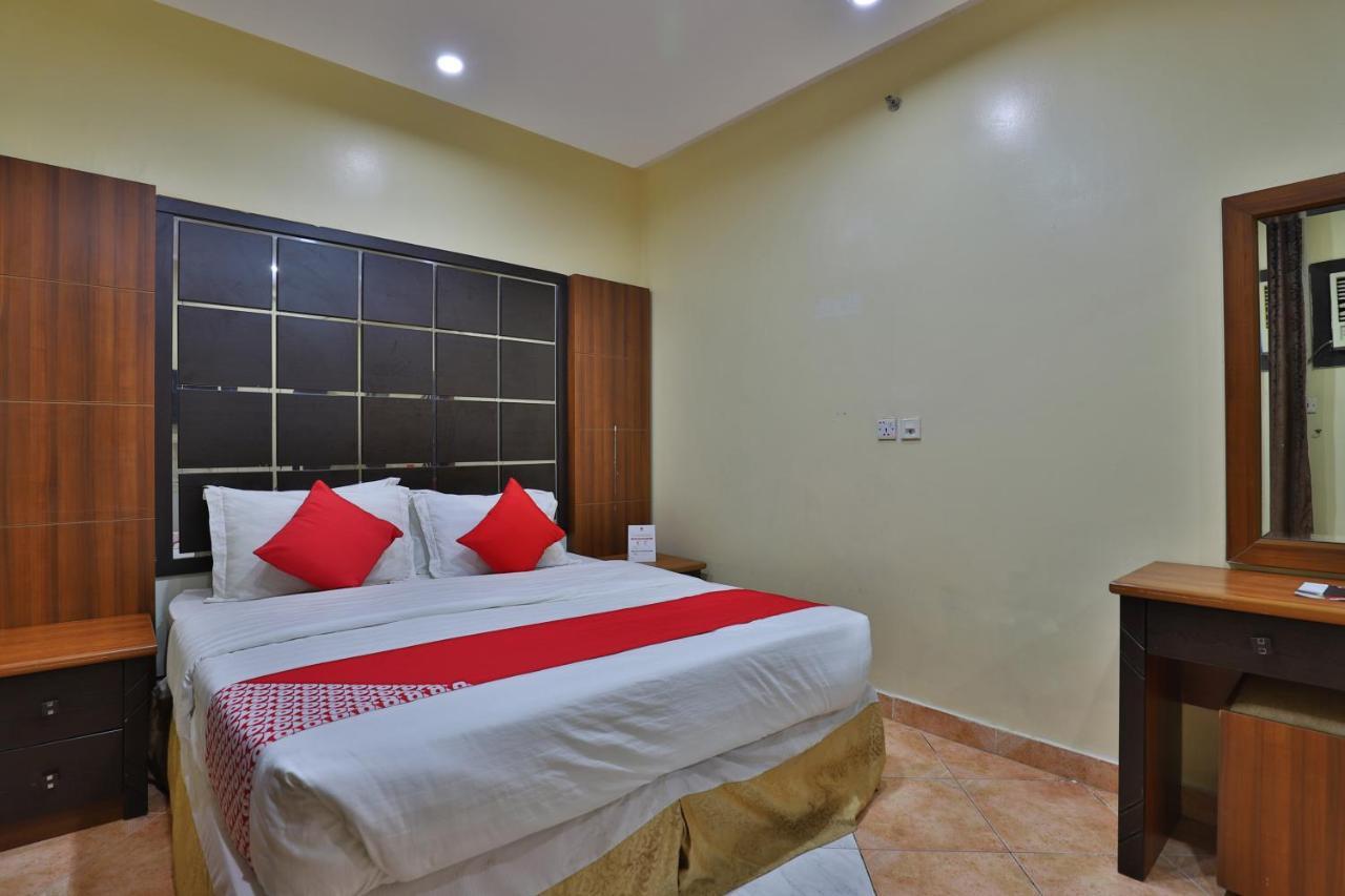 โอโย 396 อาลัม อัลซาลา อัลโคบราทาวเวอร์ Hotel เจดดาห์ ภายนอก รูปภาพ