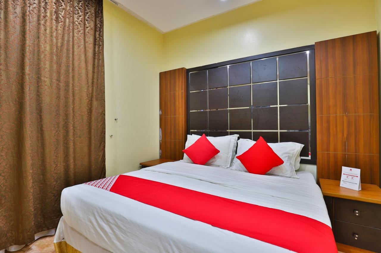โอโย 396 อาลัม อัลซาลา อัลโคบราทาวเวอร์ Hotel เจดดาห์ ภายนอก รูปภาพ
